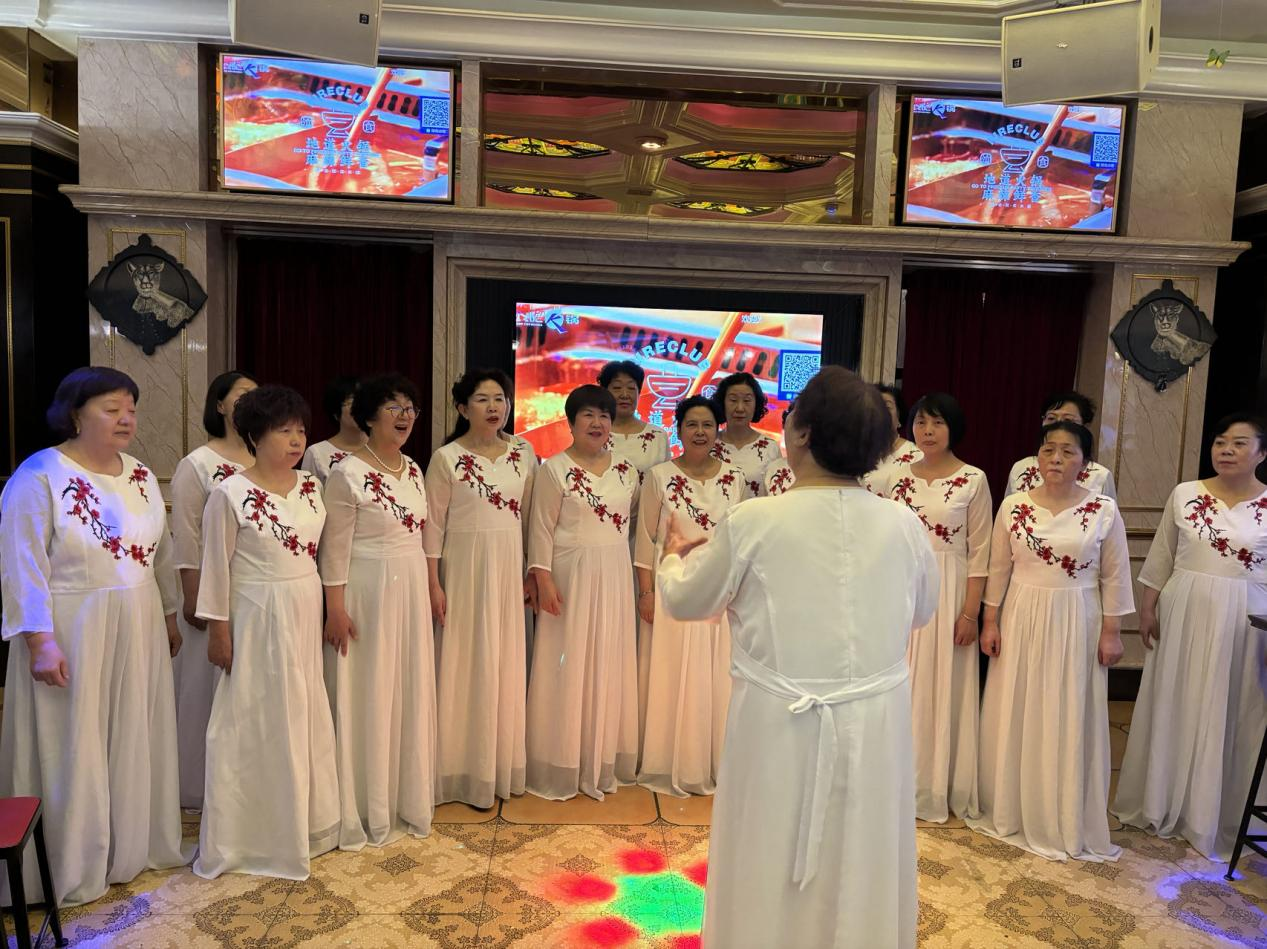 甘肃省老年艺术大学合唱团联谊会圆满举办